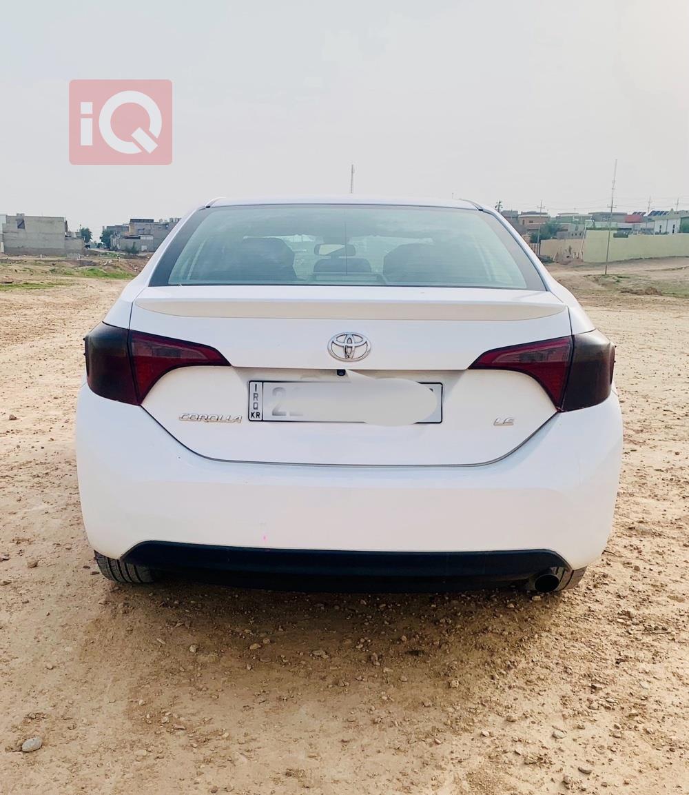 تۆیۆتا کۆرۆلا